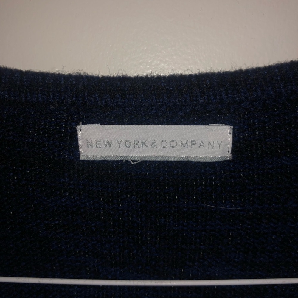 Cardigan - Picture 2 of 3
